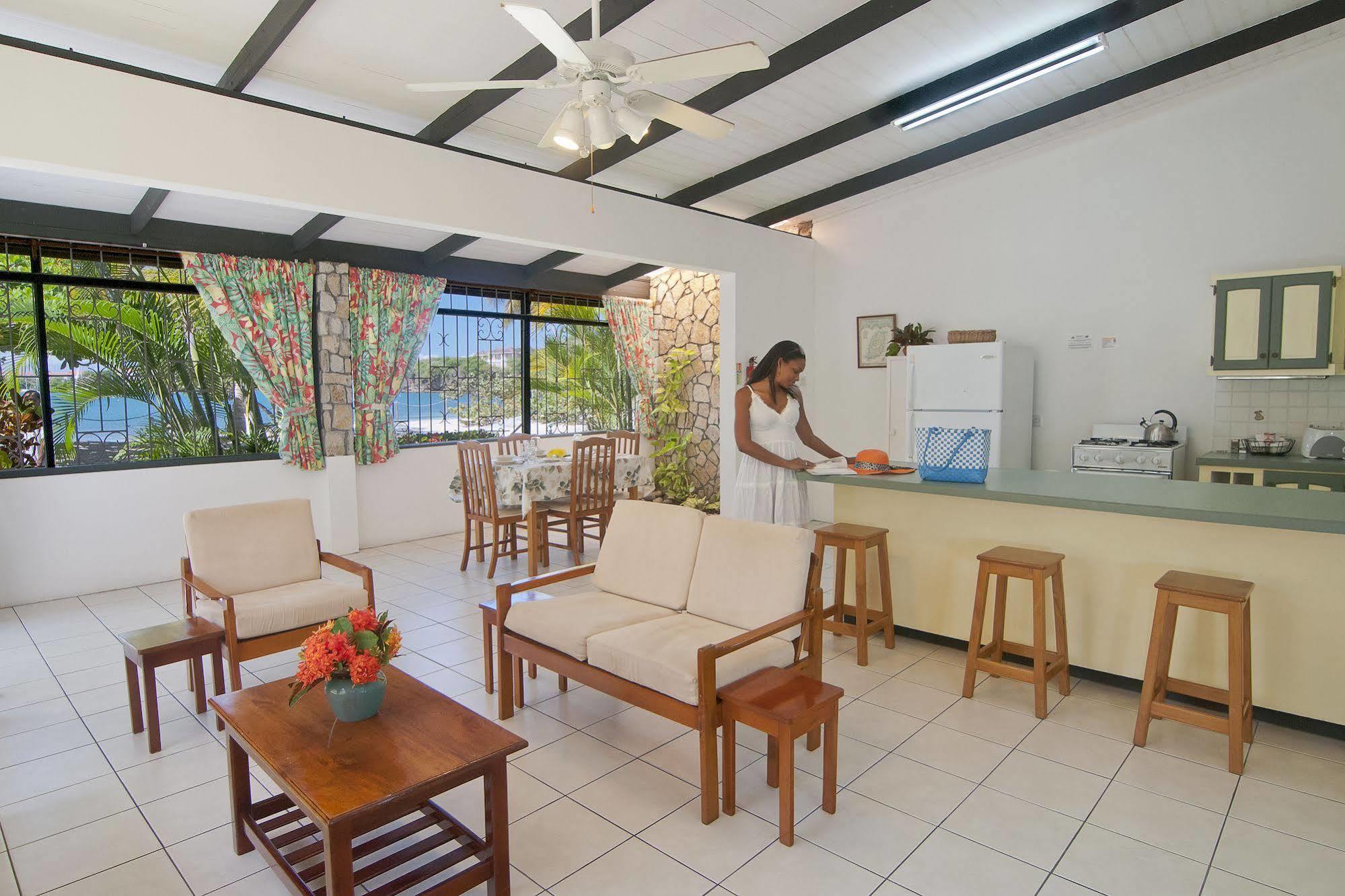Lance Aux Epines Cottages Exterior foto